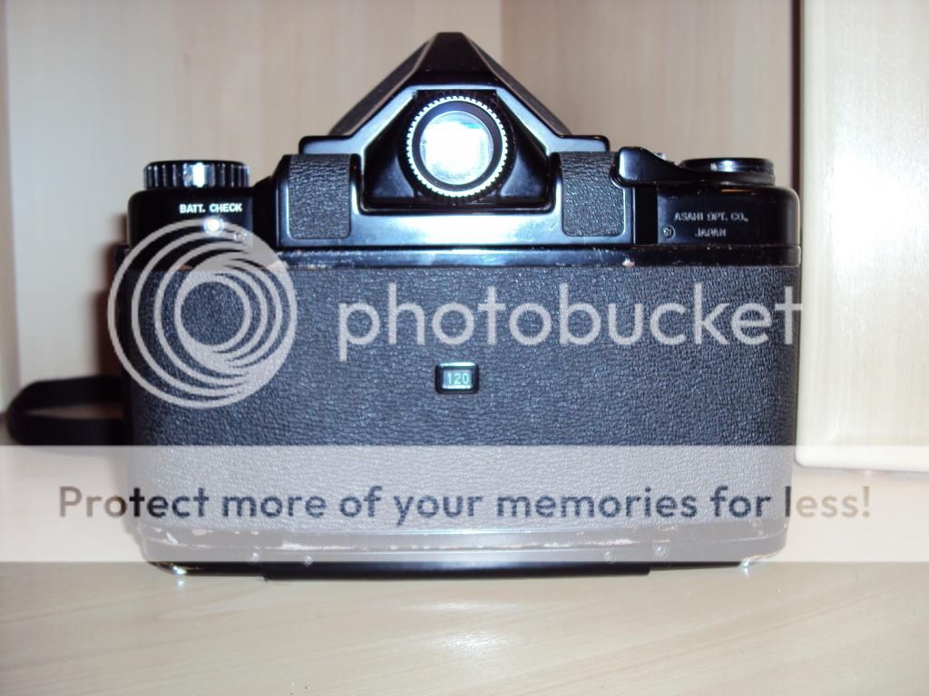 Pentax 6x7 SLR Medium Format Camera with 105mm lens and Original